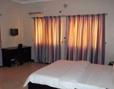 Standard Room In Signature Grand Hotel In Enugu Metropolitan Area, Enugu
