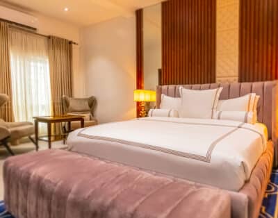Superior Room In Isglo Hotels Ikoyi In Ikoyi, Lagos