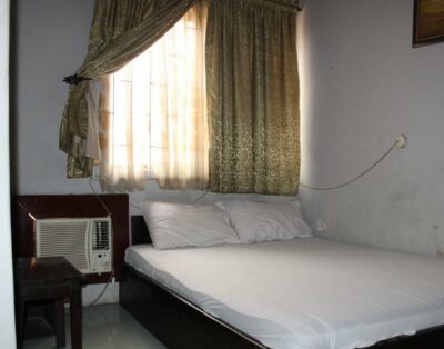Mini Suite Room In T-Exclusive Inn In Ibadan, Oyo