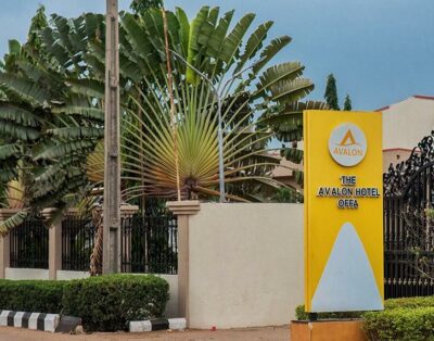 Royal Suite Room In The Avalon Hotel In Offa, Kwara