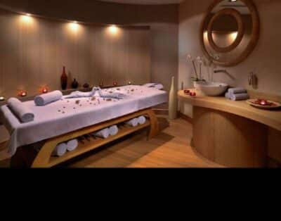 Club Suite Room In The Duchess Hotel And Spa In Maitama, Abuja
