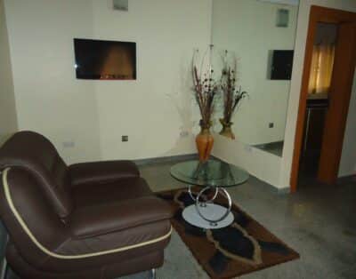 Pearl Room In Waxride Residence In Life Camp, Abuja