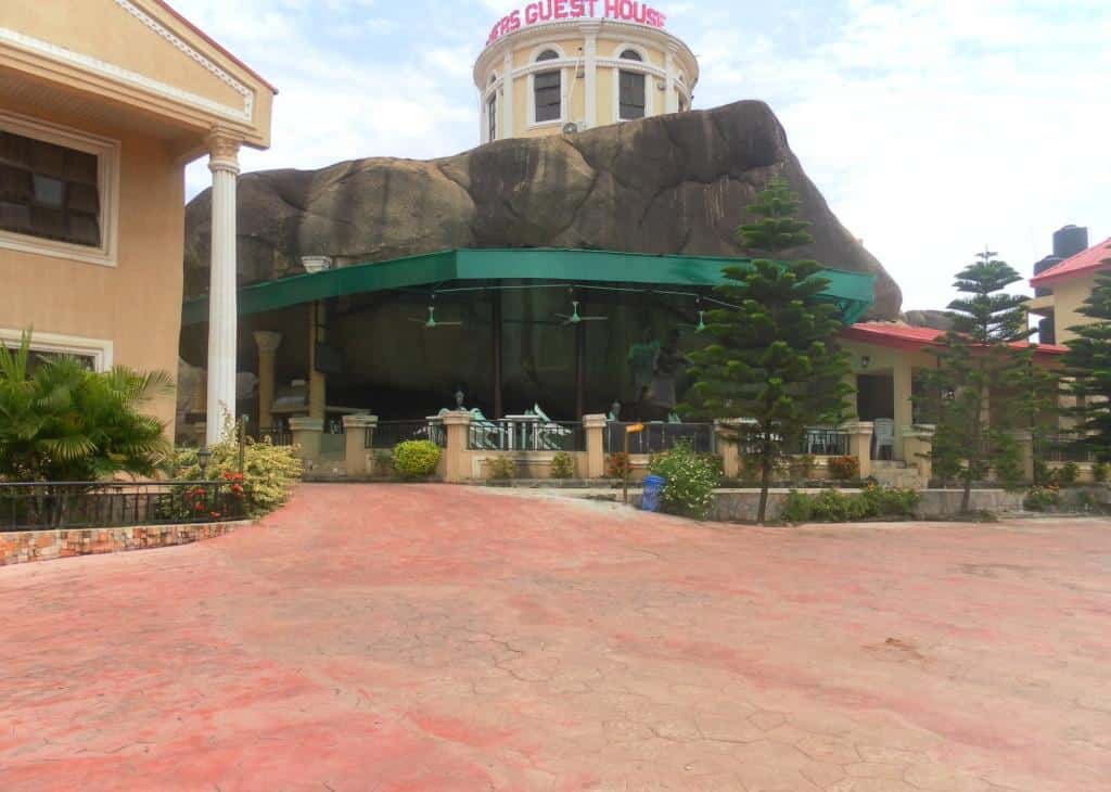 Winners Deluxe Room In Winners Guest House In Akure, Ondo ...