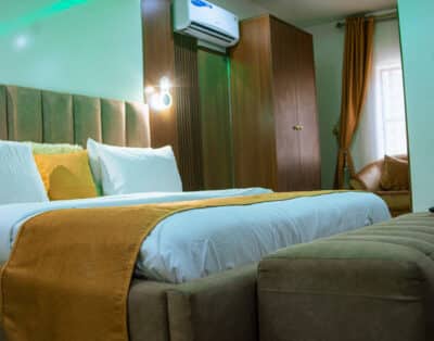 Lilly Singles Room In Jerry Marriot Hotel In Gra Nsukka, Enugu