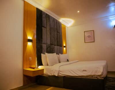 Peony Patios Room In Jerry Marriot Hotel In Gra Nsukka, Enugu