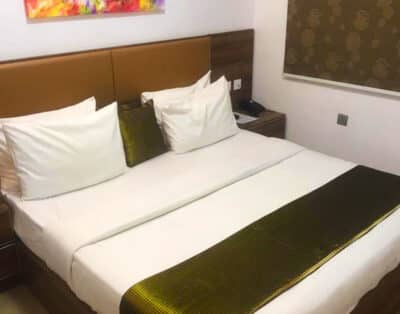 Standard Room At RingRuby Hotel at Songotedo