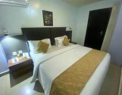 STANDARD ROOM CARITAS INN YABA