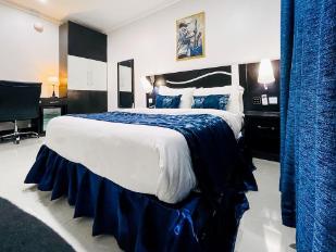 Deluxe Suite Room in Pasadena Hotel in Lekki Lagos
