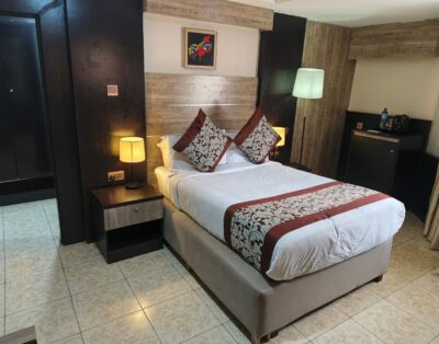 Classic Room in Bon Hotel Royal Parklane in Akure