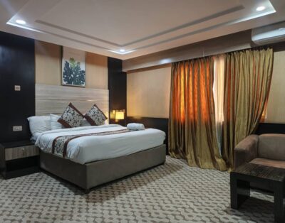 Deluxe Room in Bon Hotel Royal Parklane in Akure