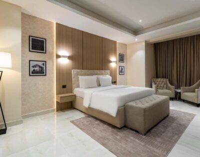 Executive Room in George Residence in Lekki (Safron Room)