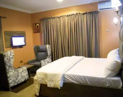 Super Standard Room at Fountain Blu Hotel and Apartment, Abeokuta