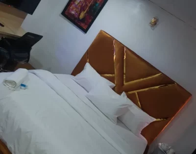 Luxury Cozy Delad Deluxe Room at Dee Rocket Hotel