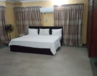 Beautiful Regent Room at Gullivers Hotel, IIbadan.