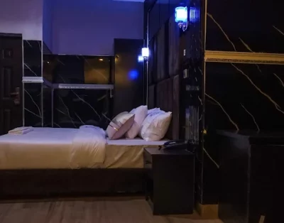 Luxury Exqusite Suite Room at Royal Modak Resort and Hotel, Ibadan